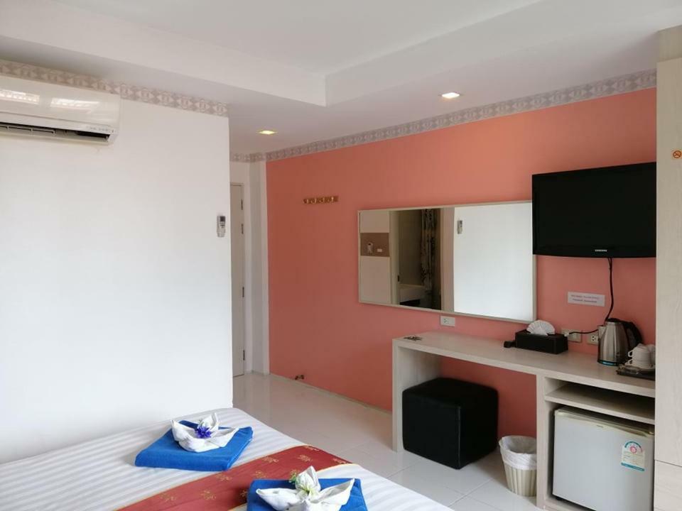 Kamala 555 Hotel Bagian luar foto