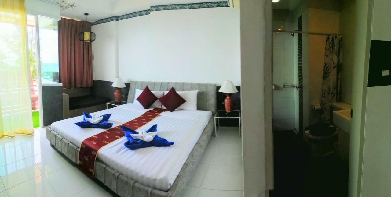 Kamala 555 Hotel Bagian luar foto